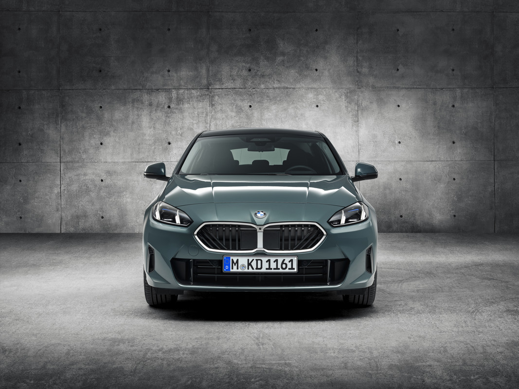 P90551951_highRes_the-all-new-bmw-1-se