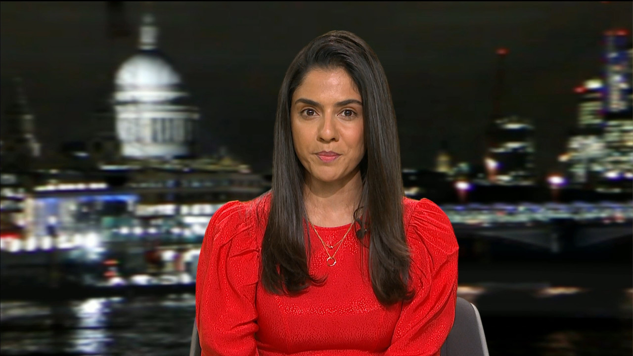 ITV News London_20210114_22302245.ts_snapshot_10.51.661
