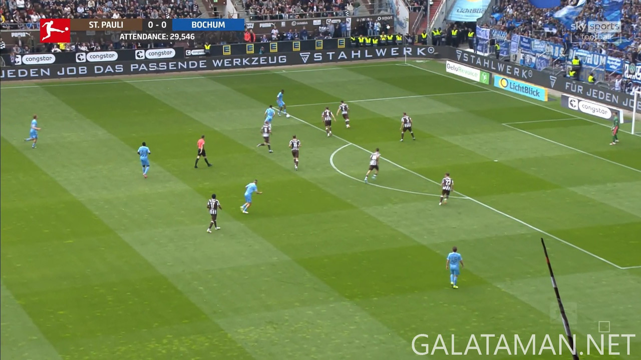 [Image: 05-19-13-45-03-Sky-Sports-Football-HD-Bu...21-045.jpg]