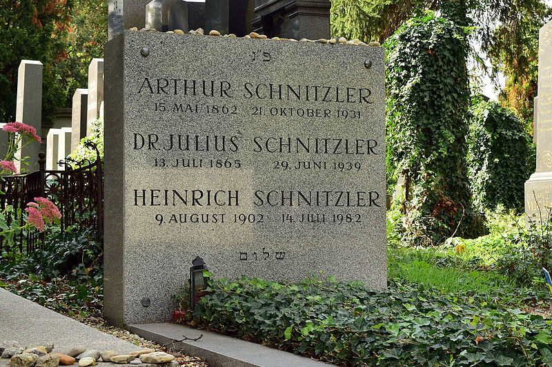 Wiener-Zentralfriedhof-Gruppe-6-Arthur-und-Julius-und-Heinrich-Schnitzler