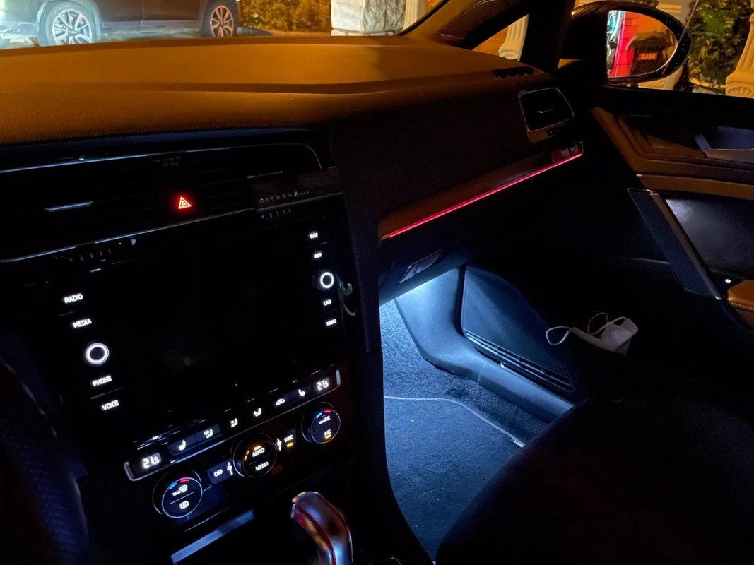 24D8BF6F-DB01-407A-9A76-EB63A001DA4B