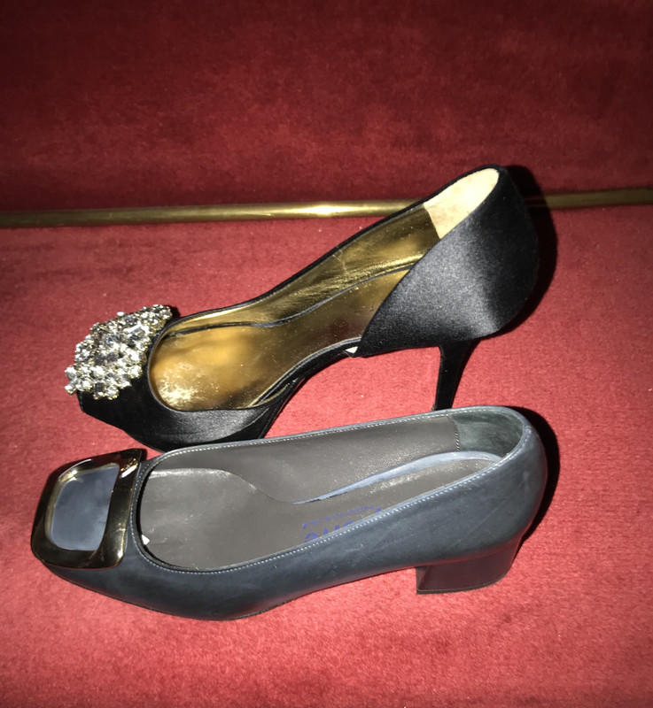 38429706-F1D3-4E5E-A946-0B74BDAEA2D7