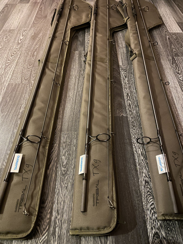 7BAF1817-1D00-41D1-89F8-B7904411AB95