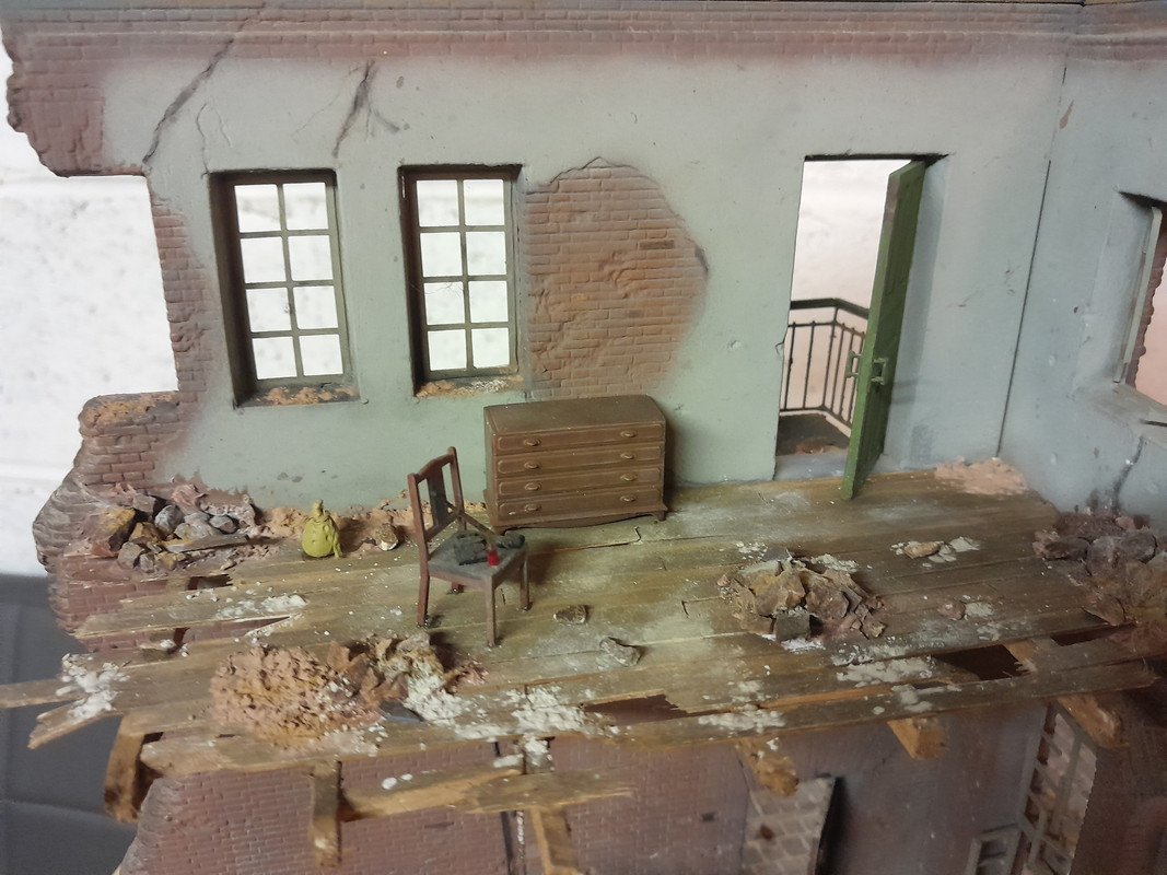 diorama ruine atelier 1/35 20230722-201239