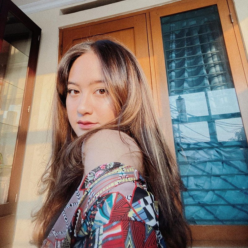 Artis sekaligus selebgram, Salshabilla Andriani