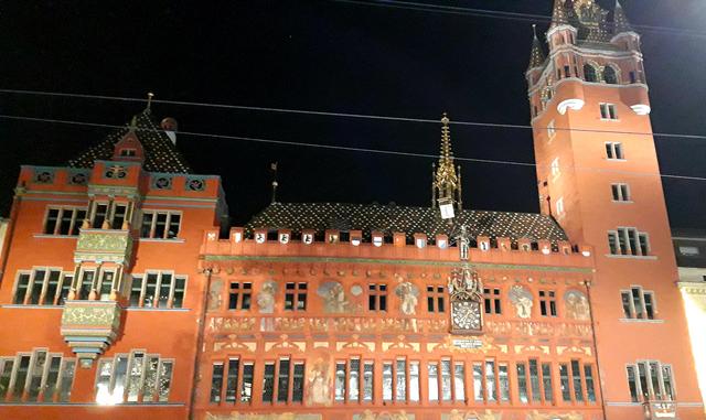 ALSACIA EN NAVIDAD Y MONTREUX CON PAPÁ NOEL - Blogs de Europa Central - 4 Dic: Riquewihr y vuelta a Basilea por la huelga (33)
