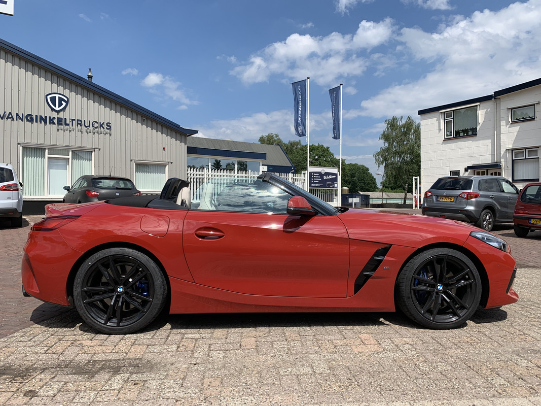 A1A4FDE0-4CF8-4C5A-86D4-645349221E46