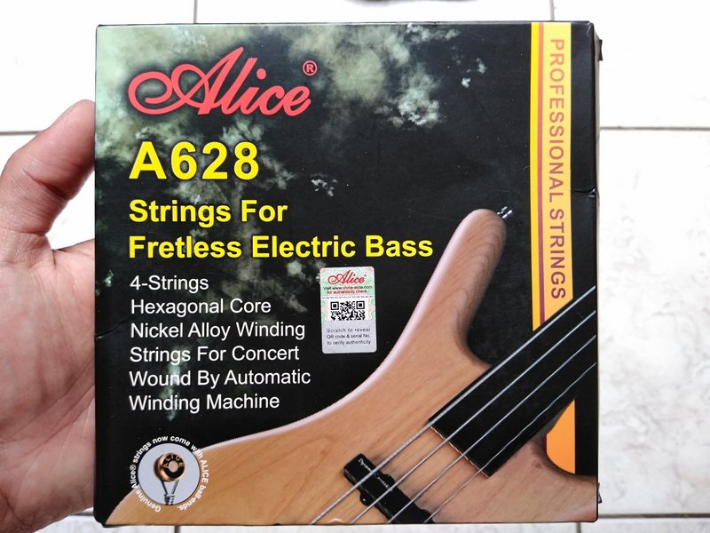 Alice fretless - Encordoamento Alice para baixo fretless IMG-20211007-114217143-2