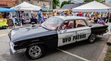 [Image: cop-car.jpg]