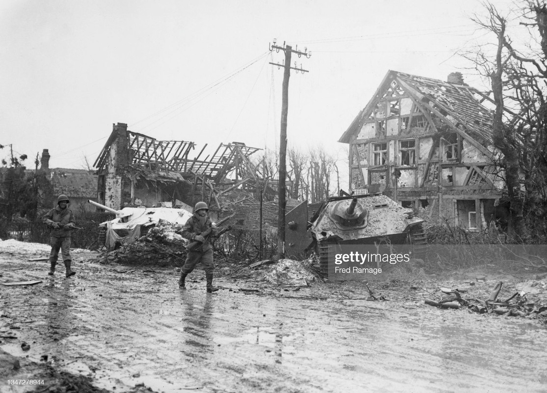 326th Volksgrenadier Division (Wehrmacht) during the Siegfried Line Campaign on 2nd February 1945,