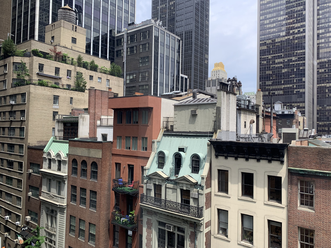 32803763-D009-48BD-A350-2DC88A894007