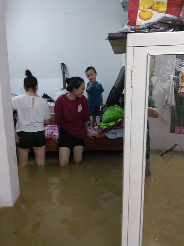 C3AABAC8-9E2B-4275-BF7F-19908353D278