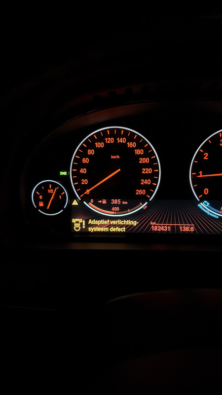 C8808793 AF9D 4CE6 83FE DAF0E6350437