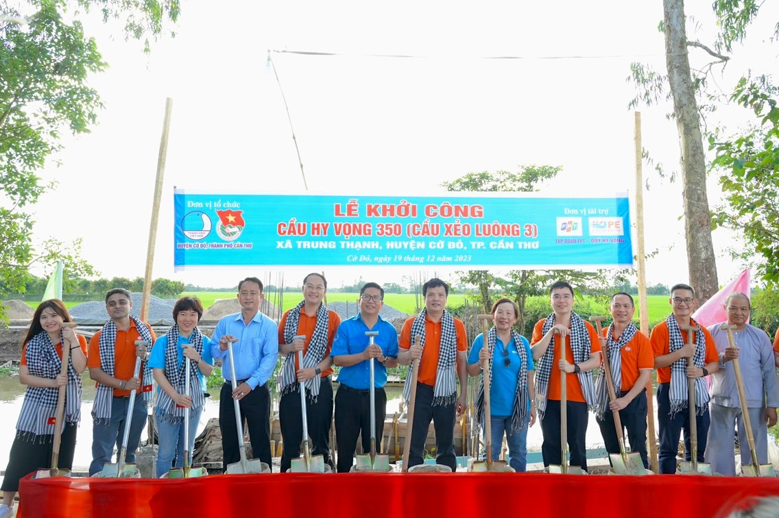 Le-kho-i-co-ng-ca-u-350.jpg