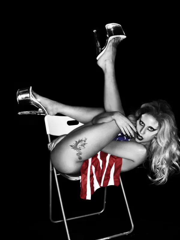 12-14-10-Nick-Knight-035.webp