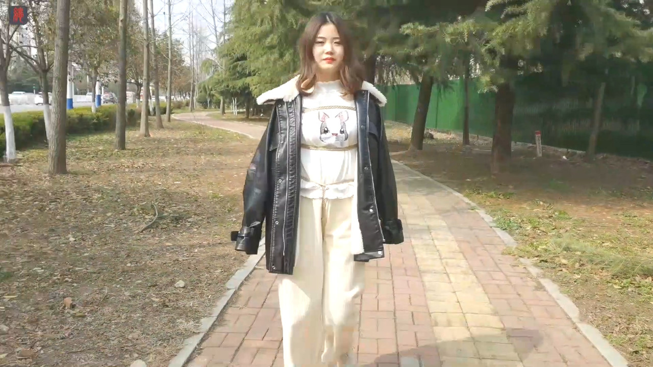 绳之韵 小九妹 户外游戏 上.mp4_20210313_185507.994