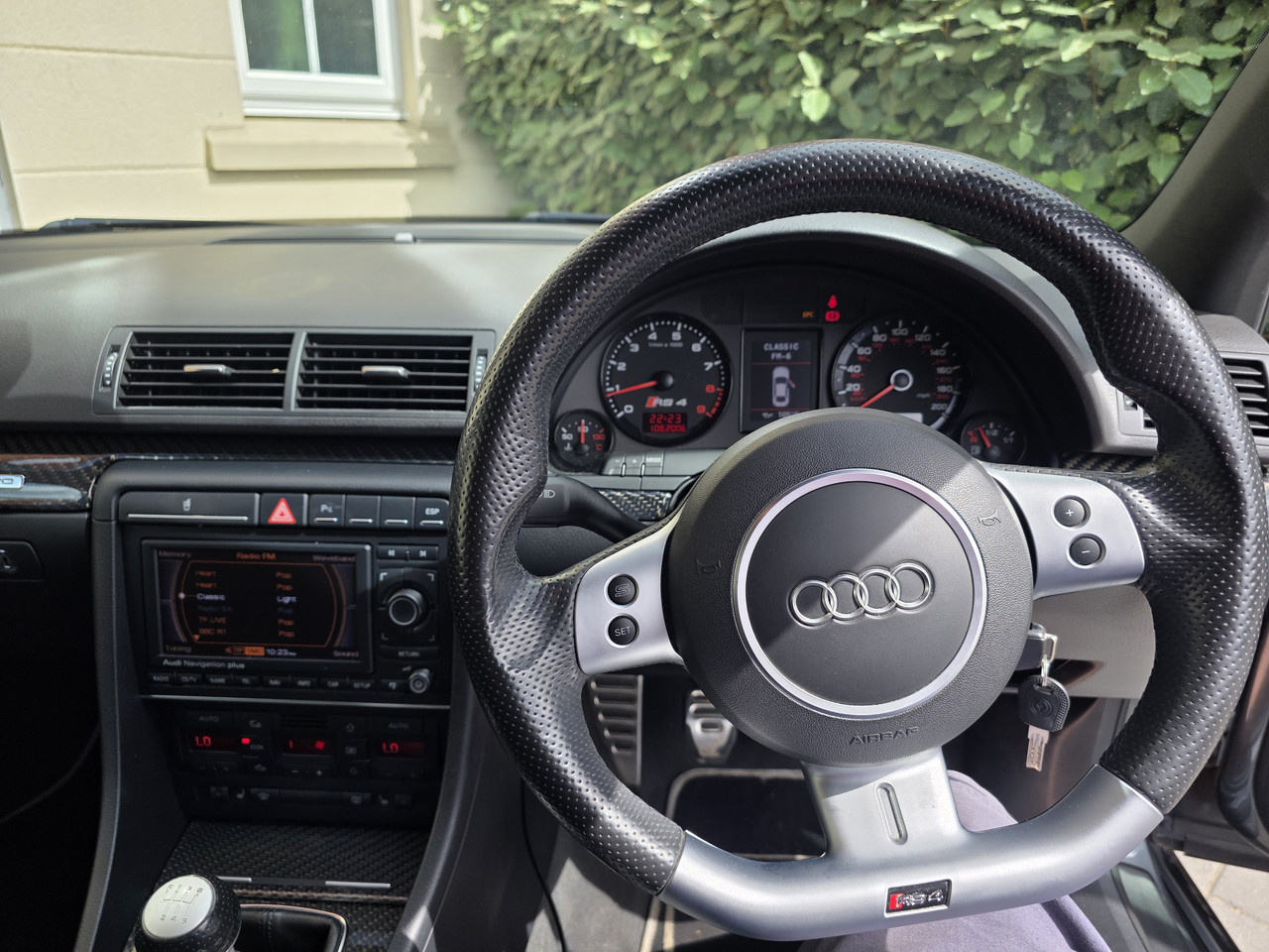 RS4 4