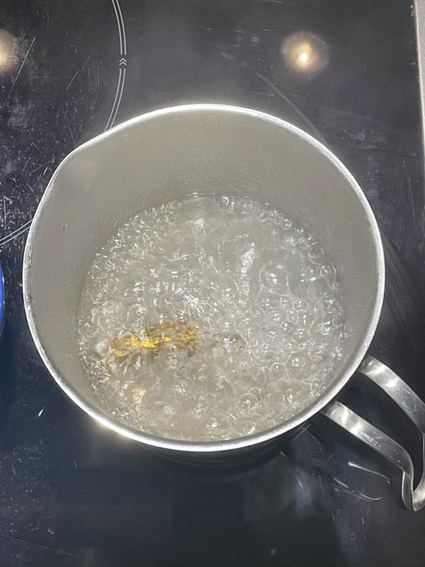 6C5A4F6E-6593-4F5F-8FD1-FA8A325052FA