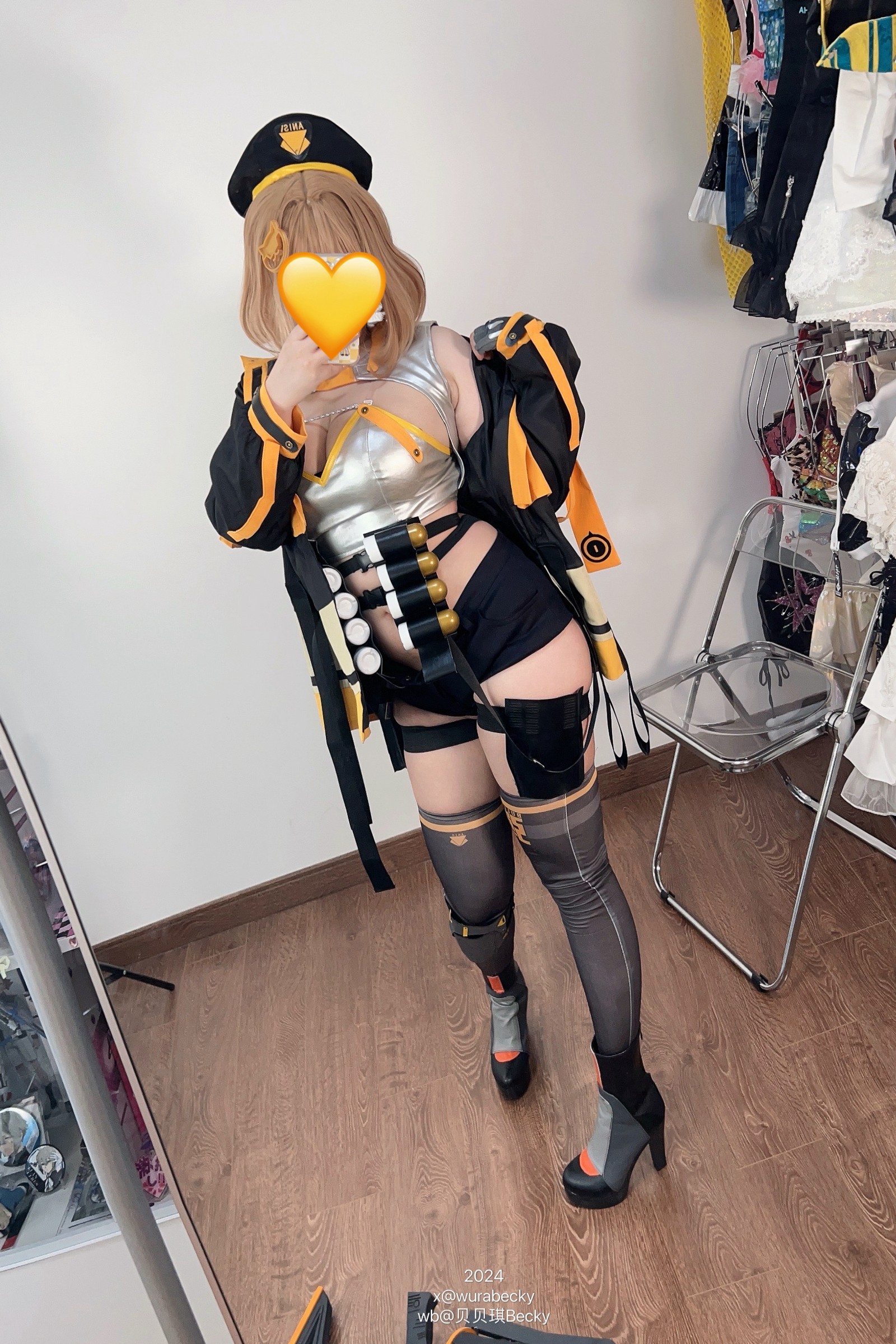 贝贝琪 Becky 阿妮斯 官方风 Cosplay 写真＋视频合集（40P｜4V｜327MB）插图6