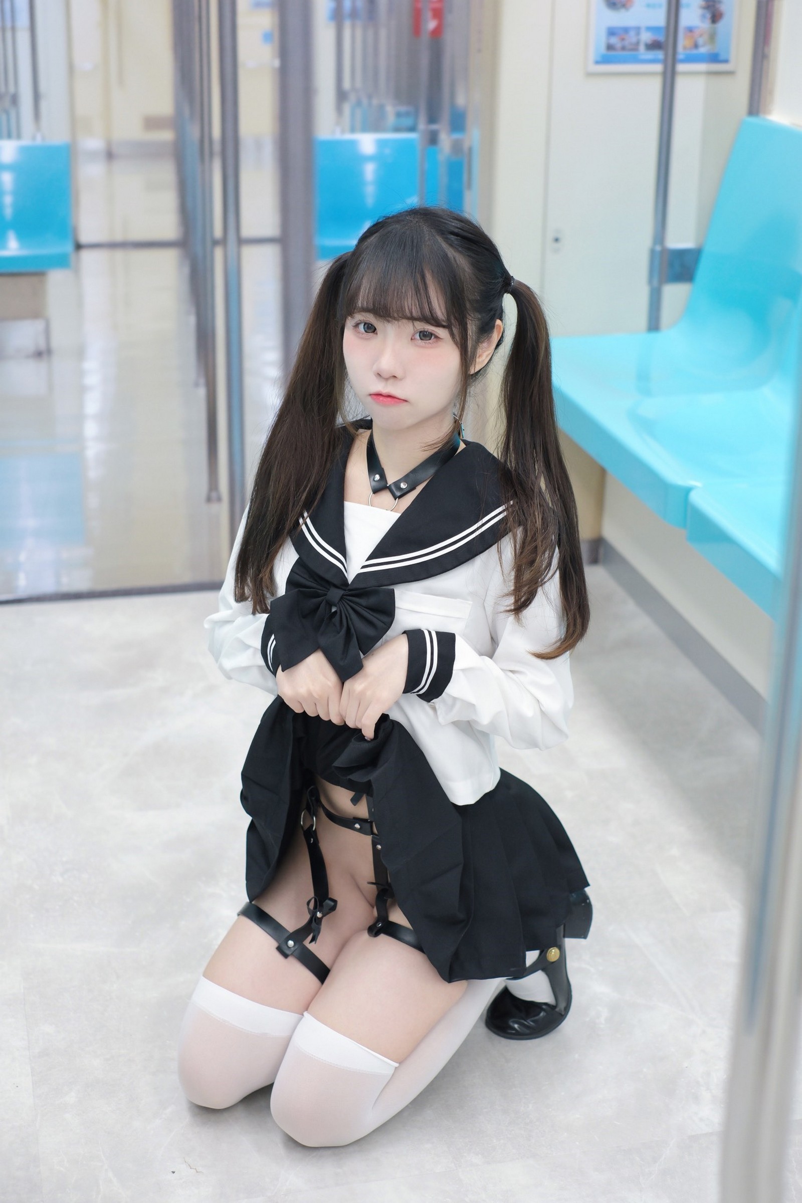 可可小白兔 電車上の女高中生 写真集 – 场景系主题 高清图集 [70P-40.5M]插图6
