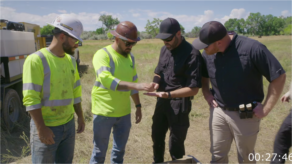 [Image: i3doi6xzad84.png]