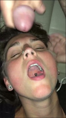[Image: Cumshots17679224236.jpg]