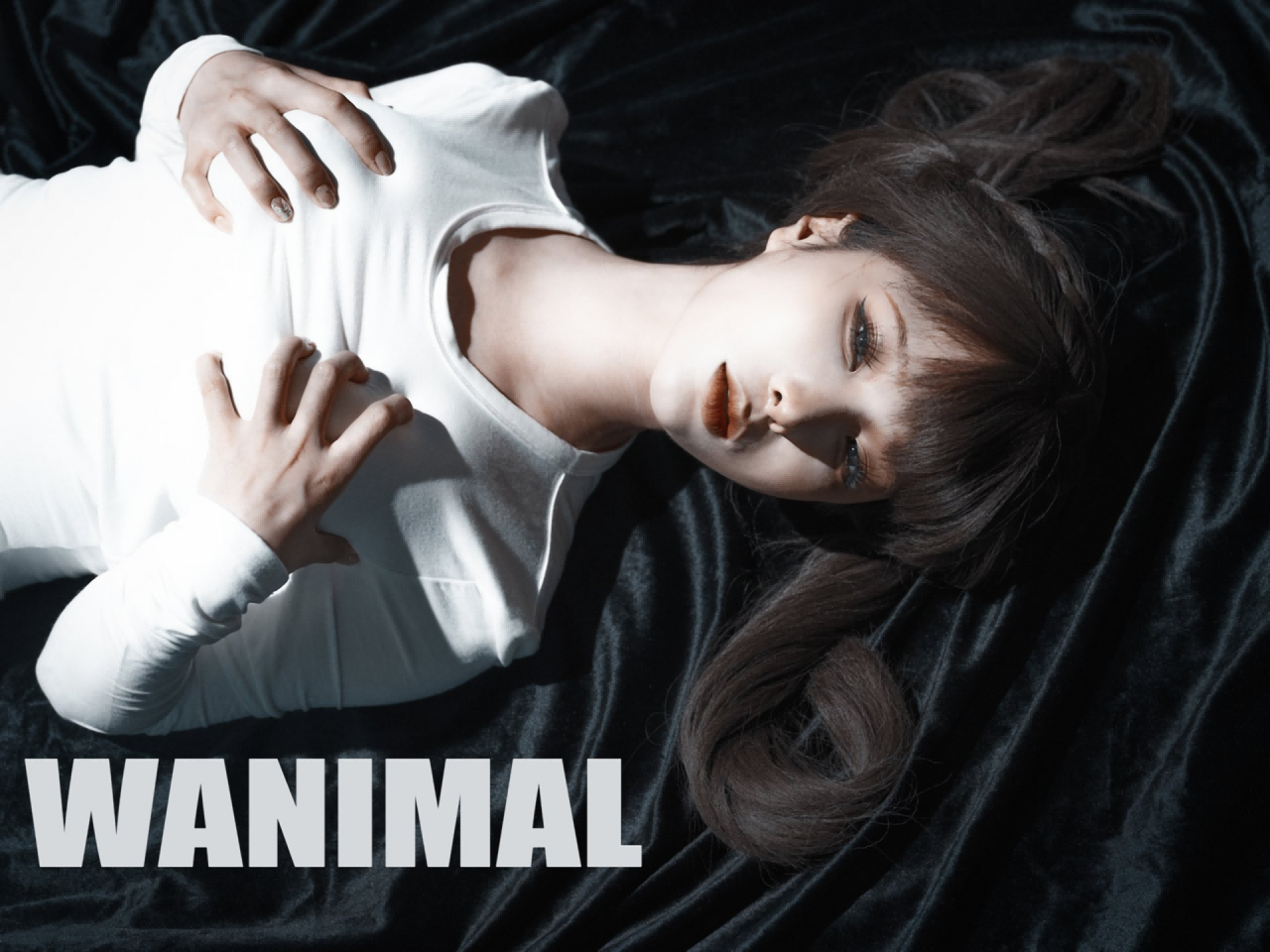 蠢沫沫王动作品集，蝴蝶结与长发的冷峻美学，104P+1视频插图9