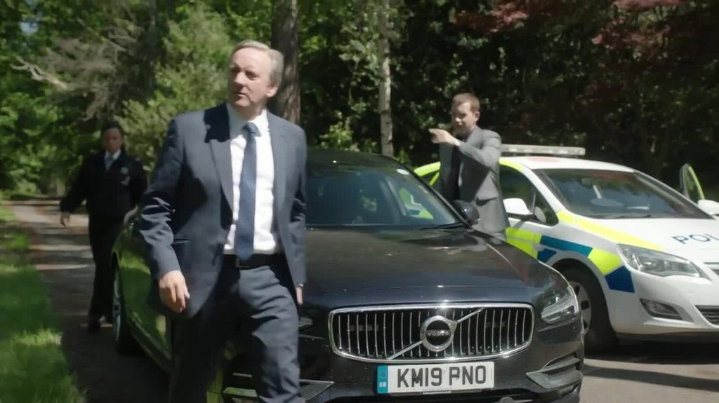 [Image: l75xwxw3g8ca.jpg]