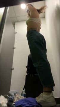 [Image: Voyeur10035150332.jpg]