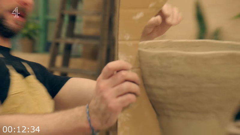 [Image: qi6t0h6ut0cp.png]