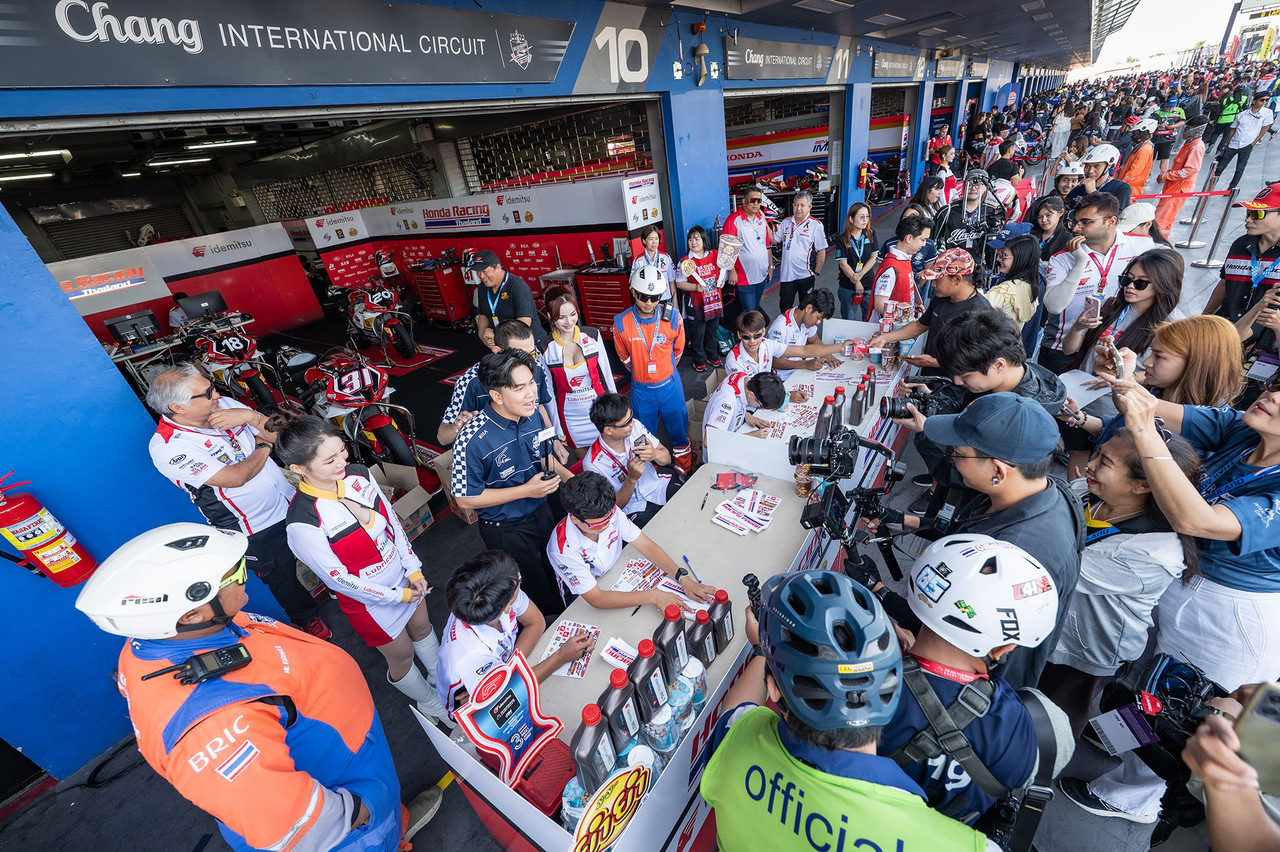10-Pitwalk-th