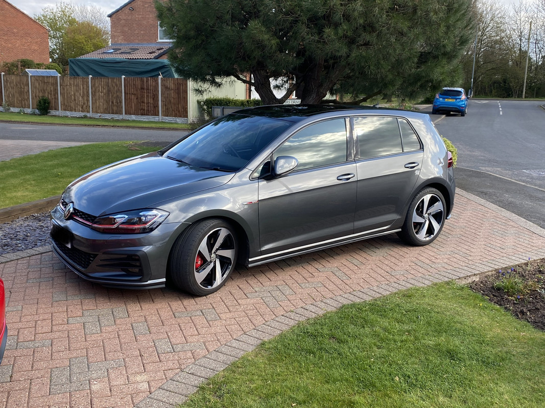 DC2037C3-4403-48AF-8E98-29AF68646216