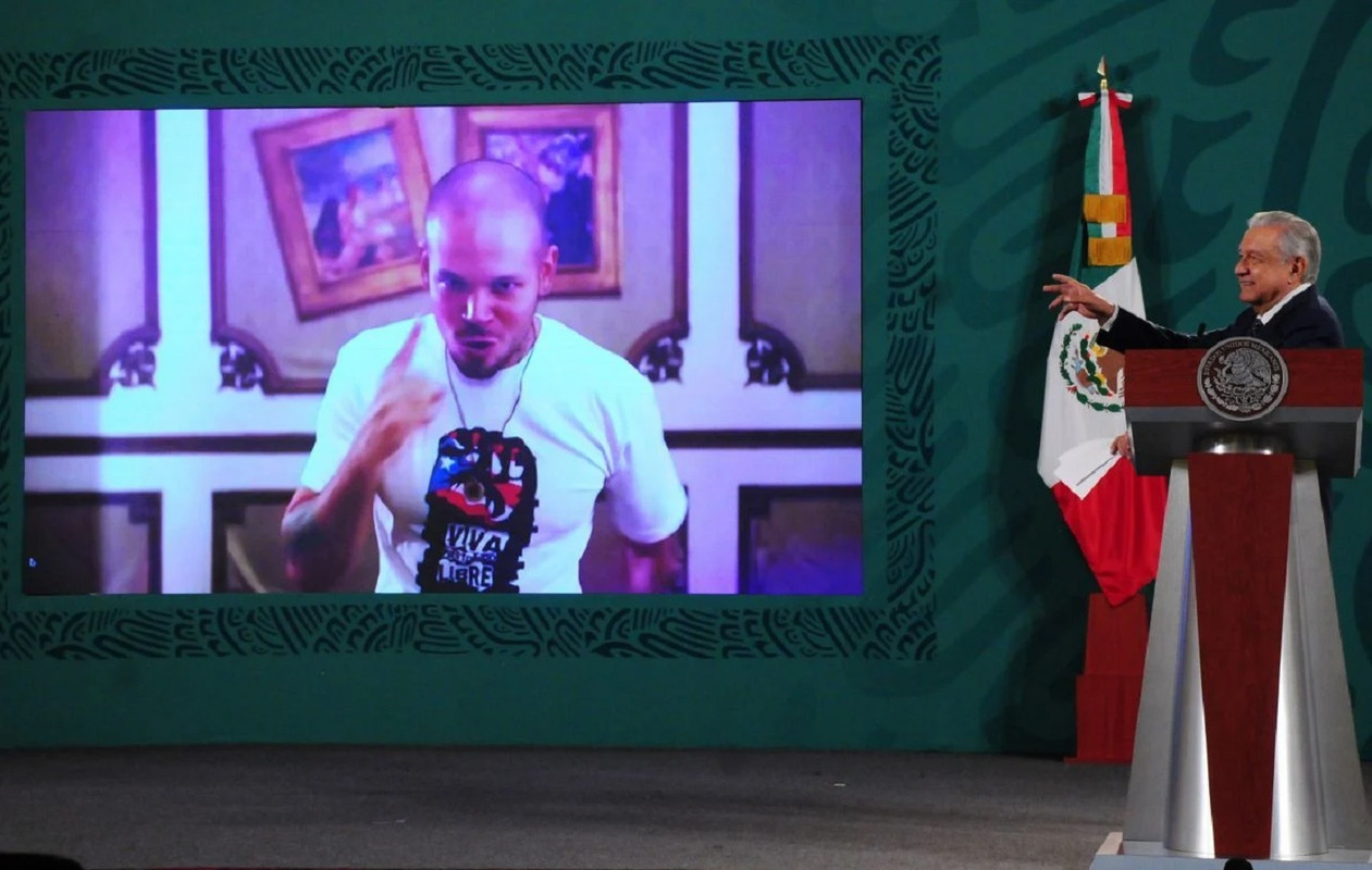 AMLO se defiendió en La Mañanera al ritmo de “Digo lo que pienso” de Calle 13