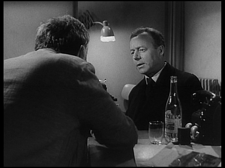 vlcsnap-2016-05-12-16h48m02s21