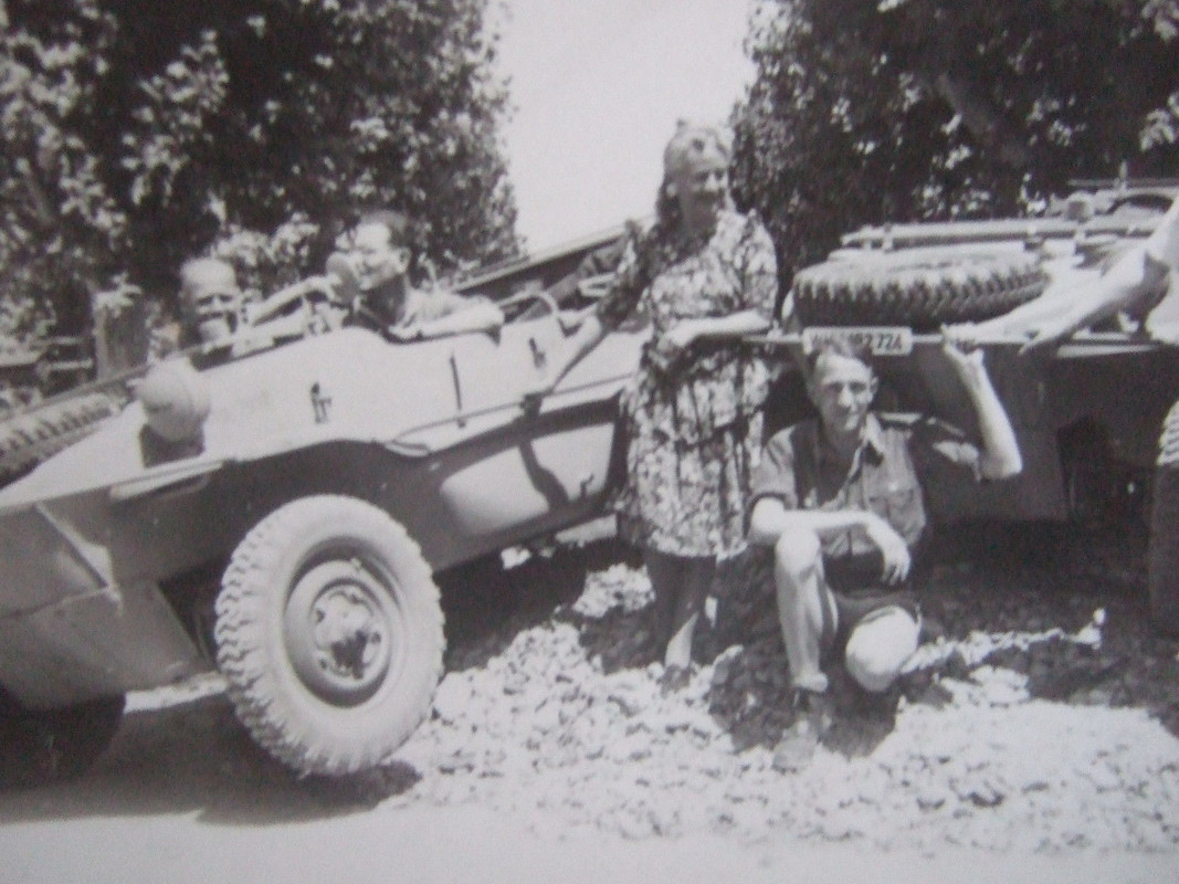 VW Schwimmwagen Kübelwagen um 1942