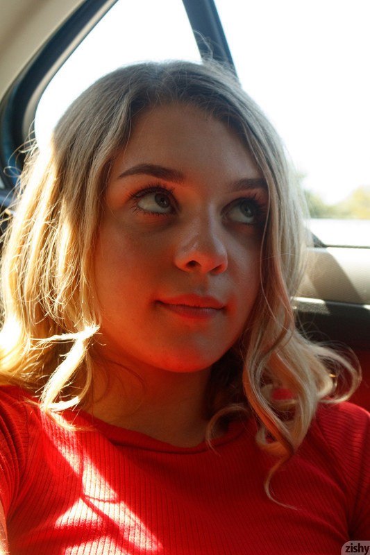 full_069_1950010954372575