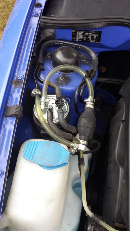 Montat pompa pentru amorsat motorina