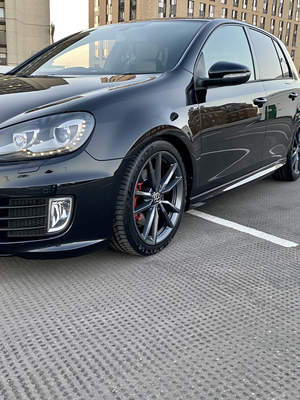 0E5D10D9-0224-4699-94D7-C8A20851B53C