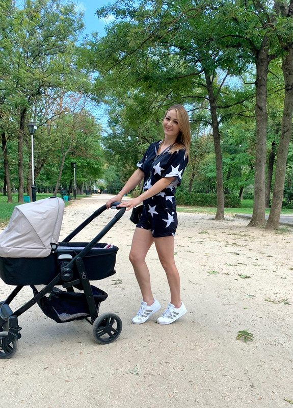 FEBF9F5A-3190-45D1-9ABE-45C5BE2C0822