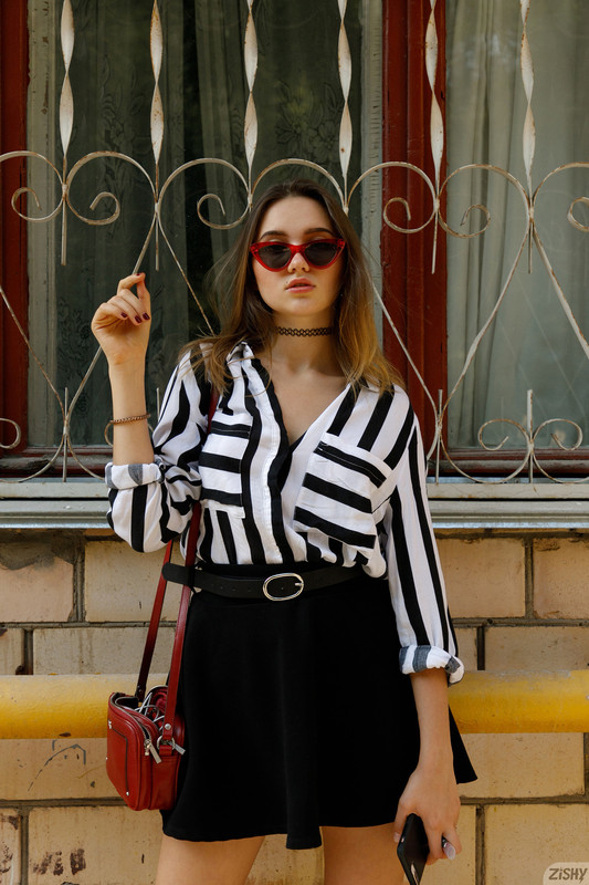 full_009_1136099864142646