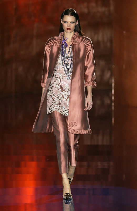 Diana Gärtner-Valentino HC Spring 2003 S46kIQqzR