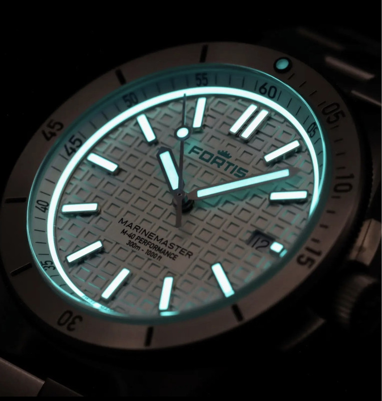 15892289-8942-4E1D-9C69-0D31404B31C8