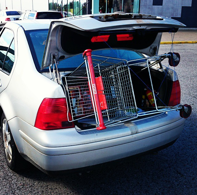 AEE4F94D-BFE3-4728-B736-8B0A8CA9886C