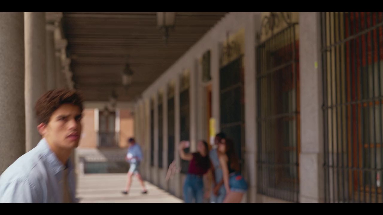 See-You-on-Venus-2023-Hindi-720p-x264-AVC-DDP-5-1-mkv-0003