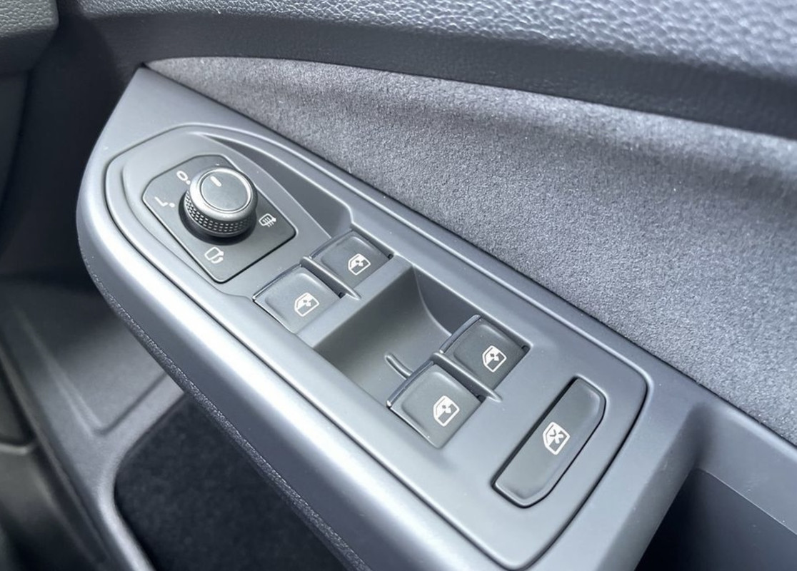 92287ACF-7C68-4E18-9D6F-21C055E77CB4