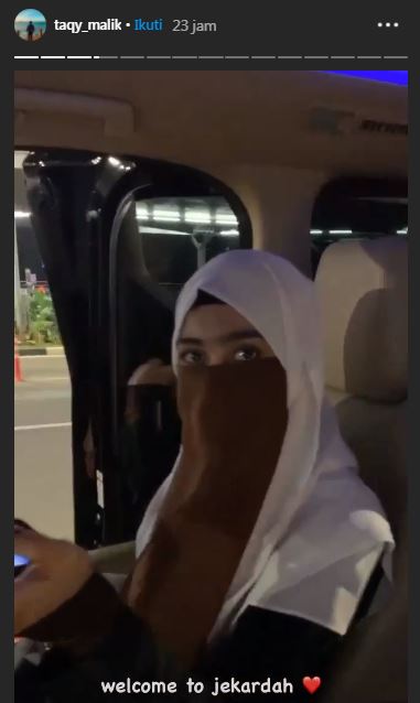 Taqy Malik sambut kedatangan istri tercinta saat tiba di Jakarta