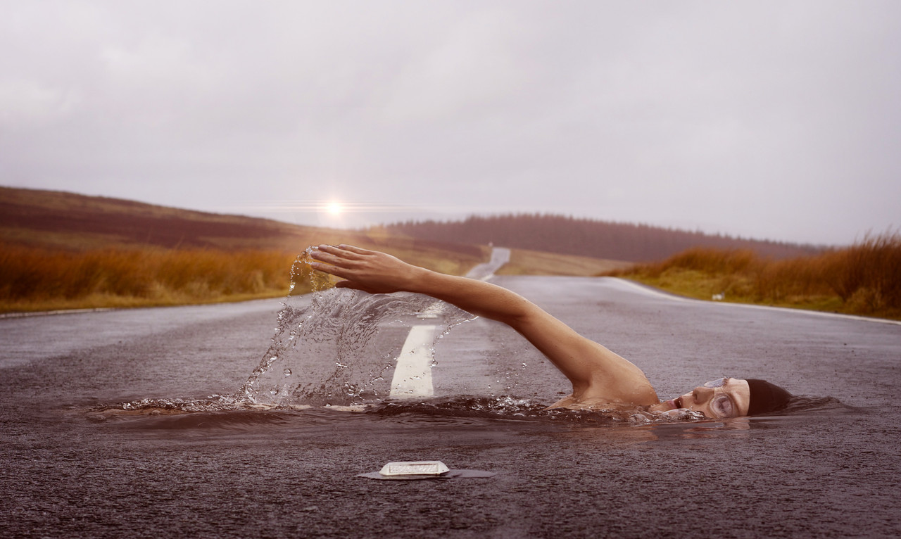 swimmer-1678307