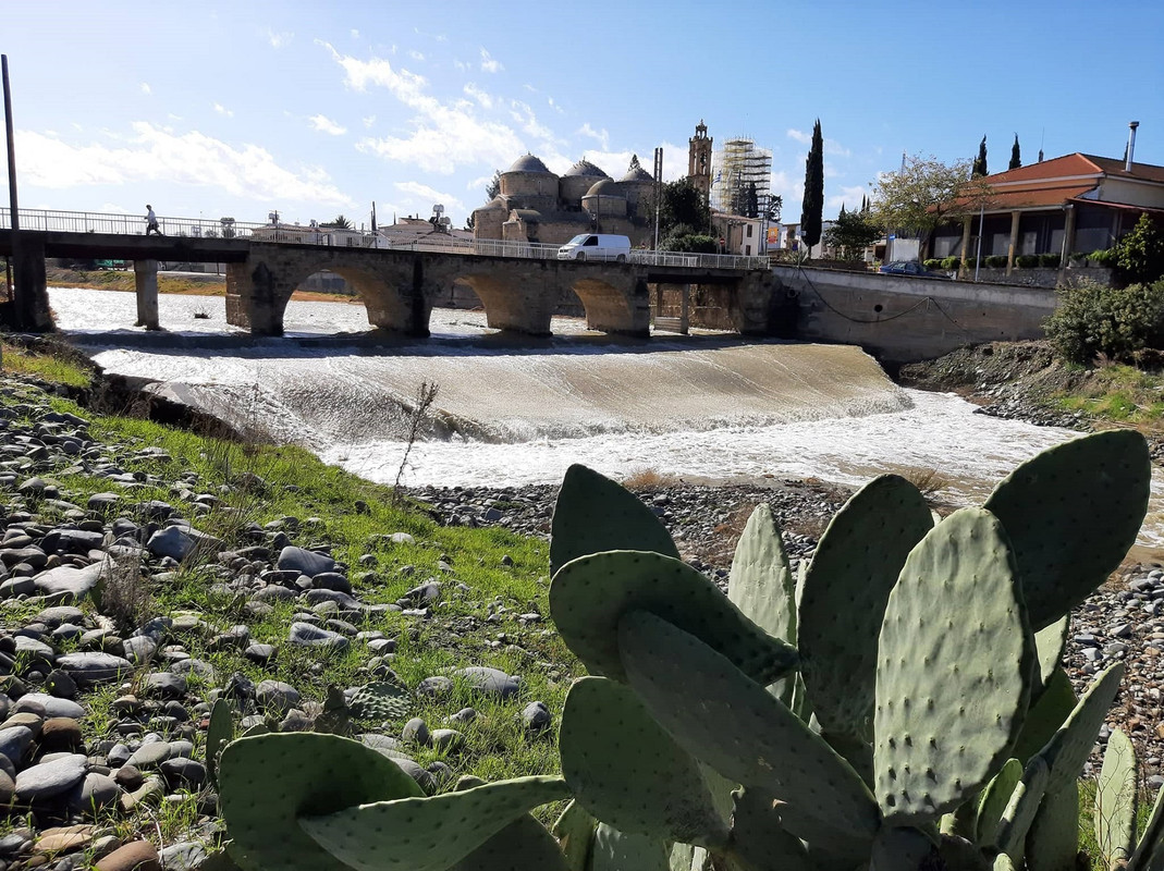 ποταμος δυο