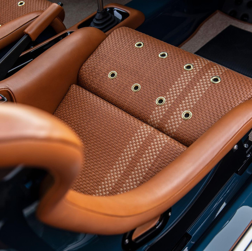 Singer-Vehicle-Design-Silverstone-Commission-7.jpg