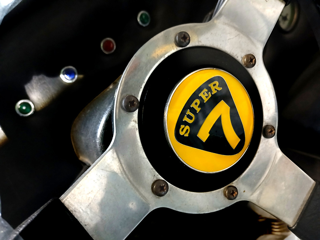 CATERHAM_AS2504-4